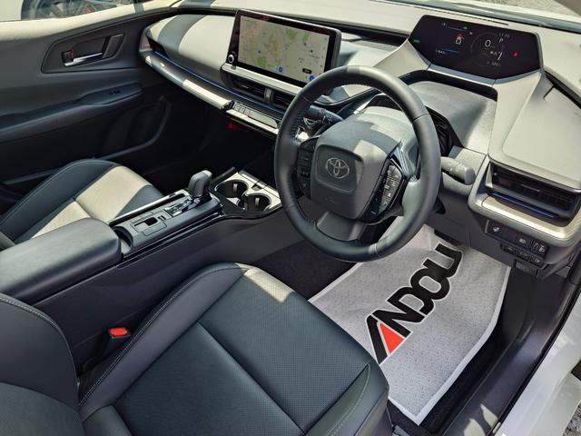 Toyota PRIUS Z 2025 — миниатюра 10