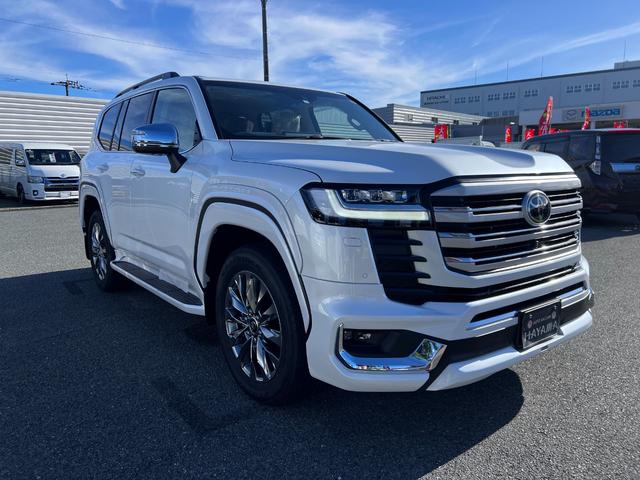 TOYOTA LAND CRUISER ZX | 2023 | PEARL | 20 km | details TOYOTA LAND CRUISER ZX | 2023 | PEARL | 20 km | details