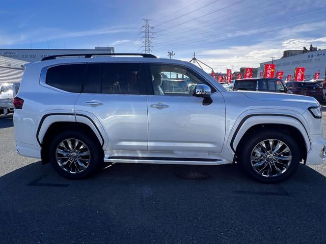 TOYOTA LAND CRUISER ZX | 2023 | PEARL | 20 km | details TOYOTA LAND CRUISER ZX | 2023 | PEARL | 20 km | details