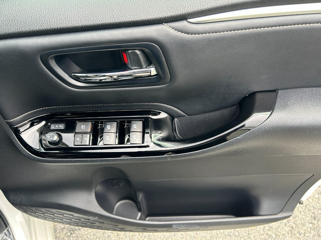 エスクァイア Ｘｉ　社外ナビ（ＡＶＩＣ－ＲＷ５０２）（ＢＴ／ラジオ／ＣＤ／ＤＶＤ／ＡＵＸ）／両側パワースライドドア／ＬＥＤヘッドライト／クルーズコントロール／オートハイビーム／バックカメラ／フォグランプ／スマートキー（10枚目）