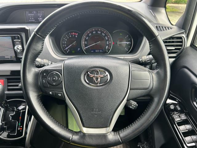 エスクァイア Ｘｉ　社外ナビ（ＡＶＩＣ－ＲＷ５０２）（ＢＴ／ラジオ／ＣＤ／ＤＶＤ／ＡＵＸ）／両側パワースライドドア／ＬＥＤヘッドライト／クルーズコントロール／オートハイビーム／バックカメラ／フォグランプ／スマートキー（13枚目）