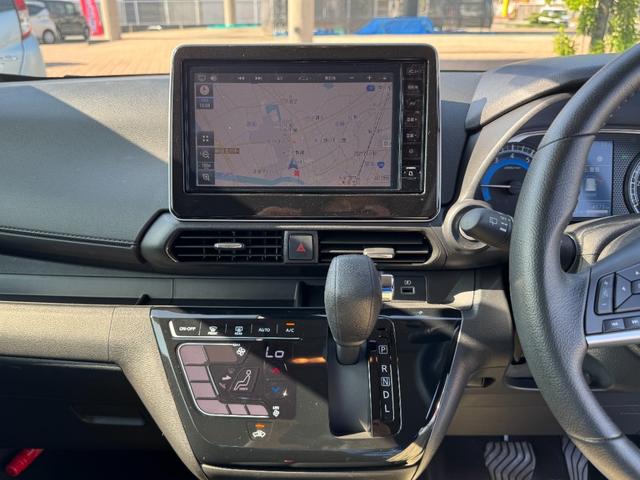 デイズ ハイウェイスター　Ｘ　９型ナビ（フルセグ・ＡＭ・ＦＭ・ＢＴ・ＨＤＭＩ）／ハンズフリー通話／オートエアコン／オートライト／スマートキー（２個）／ＬＥＤヘッドライト／ＬＥＤフォグランプ／プッシュスタート／充電用ＵＳＢポート（19枚目）