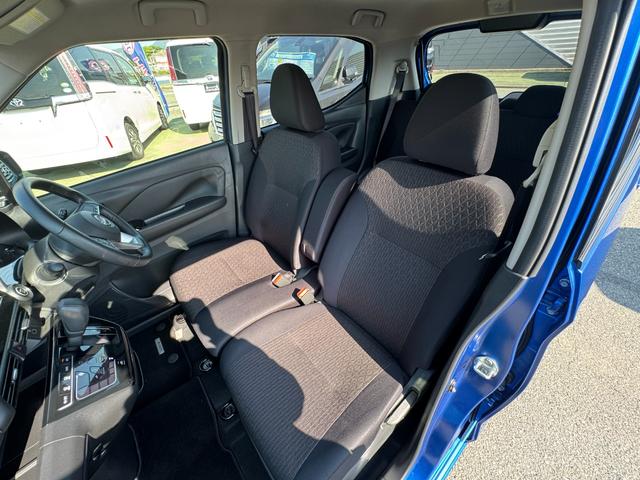 デイズ ハイウェイスター　Ｘ　９型ナビ（フルセグ・ＡＭ・ＦＭ・ＢＴ・ＨＤＭＩ）／ハンズフリー通話／オートエアコン／オートライト／スマートキー（２個）／ＬＥＤヘッドライト／ＬＥＤフォグランプ／プッシュスタート／充電用ＵＳＢポート（27枚目）