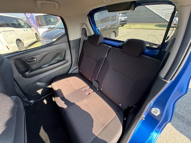 デイズ ハイウェイスター　Ｘ　９型ナビ（フルセグ・ＡＭ・ＦＭ・ＢＴ・ＨＤＭＩ）／ハンズフリー通話／オートエアコン／オートライト／スマートキー（２個）／ＬＥＤヘッドライト／ＬＥＤフォグランプ／プッシュスタート／充電用ＵＳＢポート（31枚目）