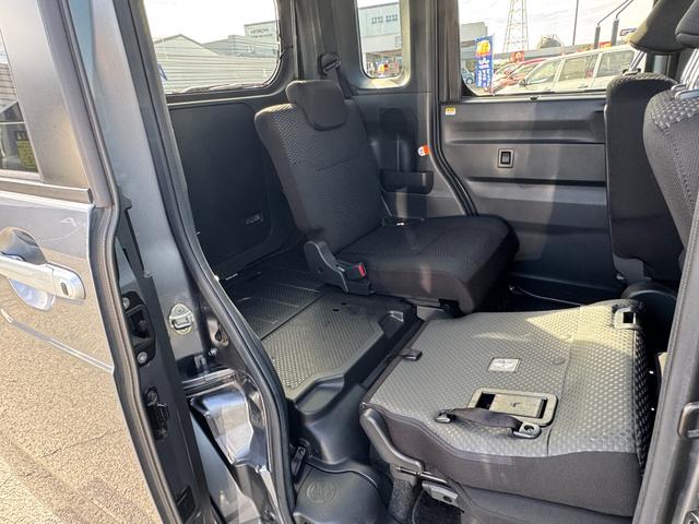 ピクシスメガ L SAIII トヨタ純正ナビ(Bluetooth・AM・FM)オートハイビーム/アイドリングストップ/ETC/両側パワースライドドア/後席ロールサンシェード/ステアリングスイッチ/オート格納ドアミラー/フォグランプ(33枚目)