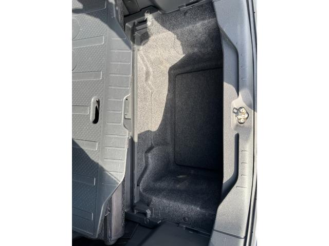 ピクシスメガ L SAIII トヨタ純正ナビ(Bluetooth・AM・FM)オートハイビーム/アイドリングストップ/ETC/両側パワースライドドア/後席ロールサンシェード/ステアリングスイッチ/オート格納ドアミラー/フォグランプ(36枚目)