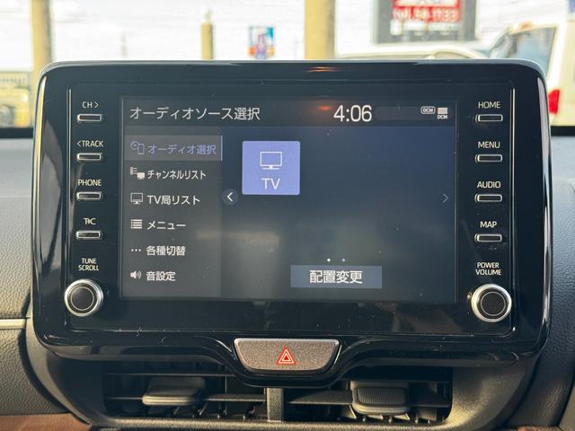 ヤリスクロス ハイブリッドZ パノラミックビューM/BSM/ドラレコ前後/ETC/純正Dオーディオ(フルセグTV・AppleCarPlay・Bluetoot・ラジオ)/前席シートヒーター/LEDヘッドライト/オートハイビーム(23枚目)