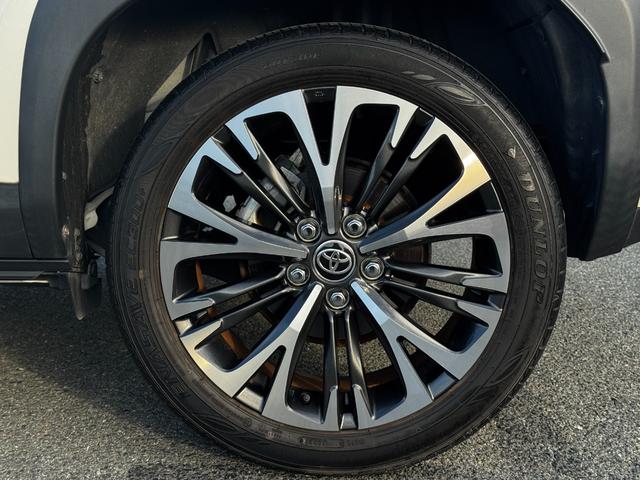 ヤリスクロス ハイブリッドZ パノラミックビューM/BSM/ドラレコ前後/ETC/純正Dオーディオ(フルセグTV・AppleCarPlay・Bluetoot・ラジオ)/前席シートヒーター/LEDヘッドライト/オートハイビーム(54枚目)