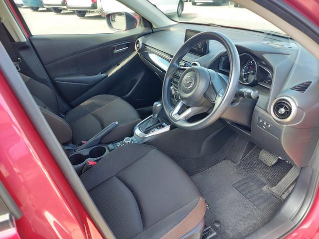 MAZDA2 XDプロアクティブ 純正メモリーナビ(フルセグ・DVD・CD・ラジオ・BT)/純正アンダースポイラー(前・横・後)/LEDヘッドライト/オートライト/シートヒーター(前)/ステアリングスイッチ/TVキット/スマートキー(23枚目)