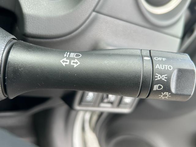 ノート X 純正ナビケーション(フルセグTV・BT・FM・AM・AUX・DVD・CD)/ETC/アラウンドビューモニター/デジタルインナーミラー/純正ドラレコ(前・後)/障害物センサー/衝突被害軽減ブレーキ(15枚目)