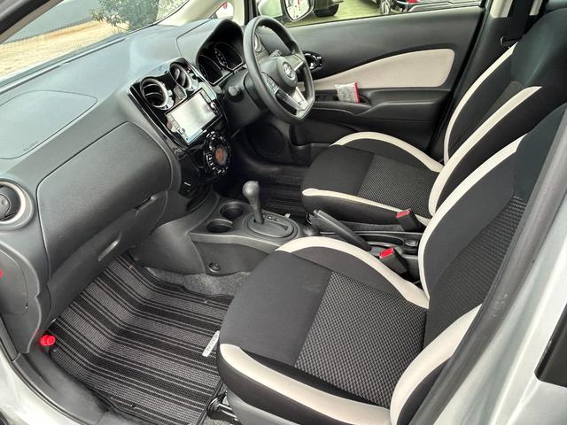 ノート X 純正ナビケーション(フルセグTV・BT・FM・AM・AUX・DVD・CD)/ETC/アラウンドビューモニター/デジタルインナーミラー/純正ドラレコ(前・後)/障害物センサー/衝突被害軽減ブレーキ(39枚目)