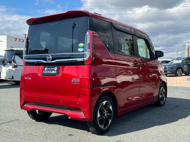 ルークス ハイウェイスター X 純正9インチナビ(フルセグTV・BT・DVD・FM・AM・AUX)/アラウンドビューモニター/両側パワースライドドア/純正ドラレコ/障害物センサー/衝突被害軽減ブレーキ/LEDヘッドライト/キーレス(5枚目)