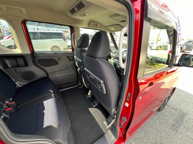 ルークス ハイウェイスター X 純正9インチナビ(フルセグTV・BT・DVD・FM・AM・AUX)/アラウンドビューモニター/両側パワースライドドア/純正ドラレコ/障害物センサー/衝突被害軽減ブレーキ/LEDヘッドライト/キーレス(21枚目)