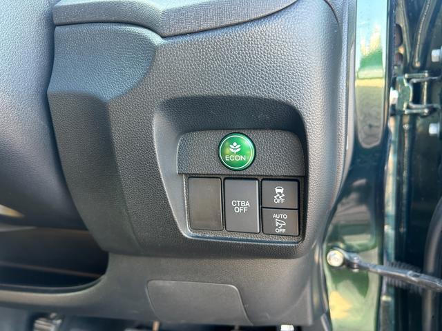 N-ONE プレミアムツアラーSSネオクラシックレーサーパッケジ ギャザス7インチメモリーナビ(フルセグTV・CD・DVD・ラジオ・BT)/前席シートヒーター/ETC/専用装備(ボンネットストライプ・チェッカーデカール/15インチAW・タンカラーコンビシート)(20枚目)