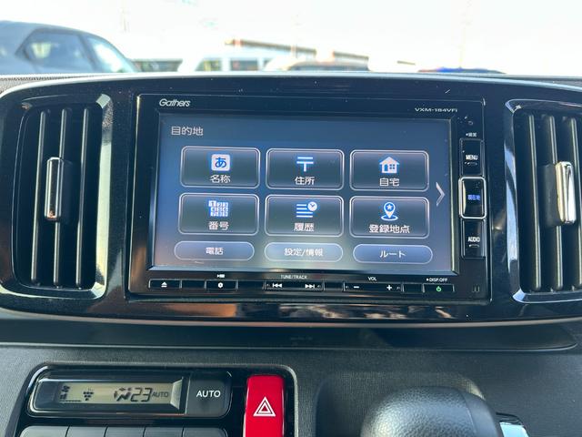 N-ONE プレミアムツアラーSSネオクラシックレーサーパッケジ ギャザス7インチメモリーナビ(フルセグTV・CD・DVD・ラジオ・BT)/前席シートヒーター/ETC/専用装備(ボンネットストライプ・チェッカーデカール/15インチAW・タンカラーコンビシート)(23枚目)