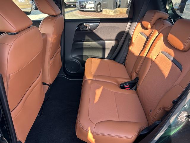 N-ONE プレミアムツアラーSSネオクラシックレーサーパッケジ ギャザス7インチメモリーナビ(フルセグTV・CD・DVD・ラジオ・BT)/前席シートヒーター/ETC/専用装備(ボンネットストライプ・チェッカーデカール/15インチAW・タンカラーコンビシート)(35枚目)