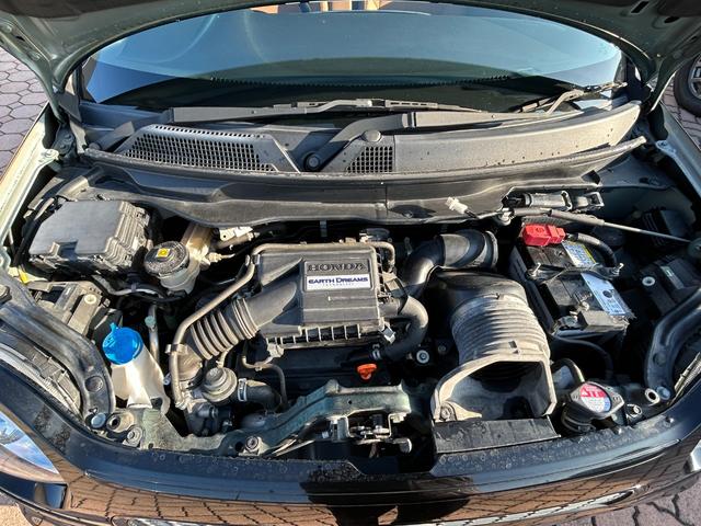 N-ONE プレミアムツアラーSSネオクラシックレーサーパッケジ ギャザス7インチメモリーナビ(フルセグTV・CD・DVD・ラジオ・BT)/前席シートヒーター/ETC/専用装備(ボンネットストライプ・チェッカーデカール/15インチAW・タンカラーコンビシート)(50枚目)