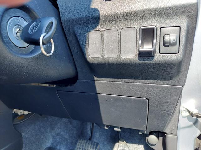 ミラ TX 社外ナビMDV-L500(CD・DVD・フルセグ)/キーレス/ライトレベライザー/マニュアルエアコン/セキュリティシステム/盗難防止装置/ベンチシート(20枚目)