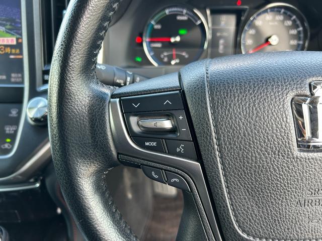 クラウンハイブリッド アスリートＳ　純正ナビ（フルセグＴＶ・ＢＴ・ラジオ・ＣＤ・ＤＶＤ）／バックカメラ／クルーズコントロール／ＥＴＣ／ステアリングスイッチ／純正１８インチＡＷ／ＬＥＤヘッドライト／前席パワーシート／コーナーセンサー（15枚目）