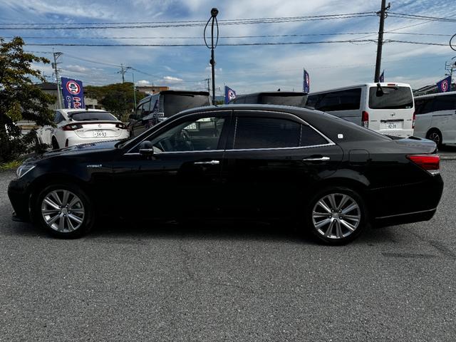 クラウンハイブリッド アスリートＳ　純正ナビゲーション（フルセグＴＶ・ＢＴ・ＡＵＸ・ＣＤ・ＤＶＤ・ＡＭ・ＦＭ）クルーズコントロール／横滑り防止装置／障害物センサー／ＥＴＣ／バックカメラ／パワーシート（前席）／ＭＴモード／スマートキー（8枚目）