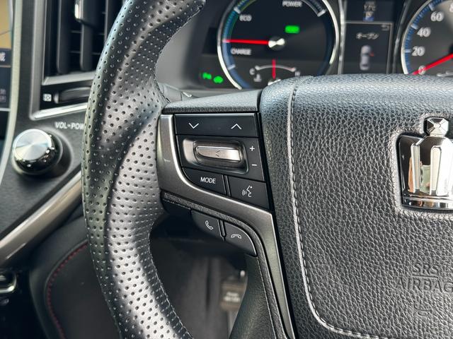 クラウンハイブリッド アスリートＳ　純正ナビゲーション（フルセグＴＶ・ＢＴ・ＡＵＸ・ＣＤ・ＤＶＤ・ＡＭ・ＦＭ）クルーズコントロール／横滑り防止装置／障害物センサー／ＥＴＣ／バックカメラ／パワーシート（前席）／ＭＴモード／スマートキー（19枚目）