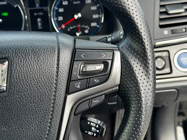 クラウンハイブリッド アスリートＳ　純正ナビゲーション（フルセグＴＶ・ＢＴ・ＡＵＸ・ＣＤ・ＤＶＤ・ＡＭ・ＦＭ）クルーズコントロール／横滑り防止装置／障害物センサー／ＥＴＣ／バックカメラ／パワーシート（前席）／ＭＴモード／スマートキー（20枚目）