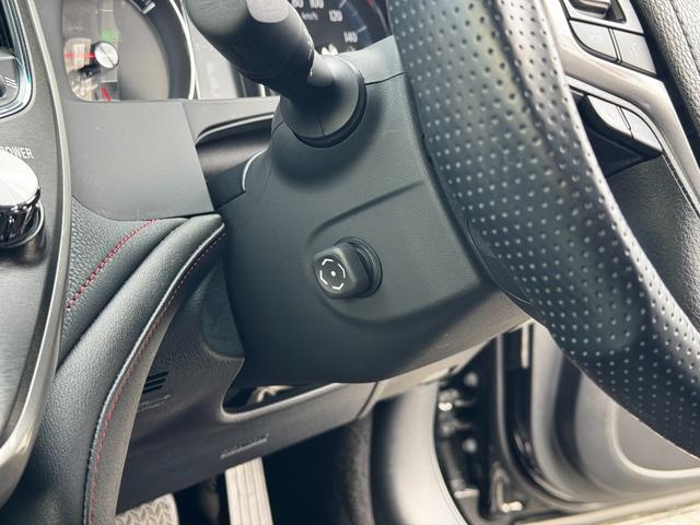 クラウンハイブリッド アスリートＳ　純正ナビゲーション（フルセグＴＶ・ＢＴ・ＡＵＸ・ＣＤ・ＤＶＤ・ＡＭ・ＦＭ）クルーズコントロール／横滑り防止装置／障害物センサー／ＥＴＣ／バックカメラ／パワーシート（前席）／ＭＴモード／スマートキー（23枚目）