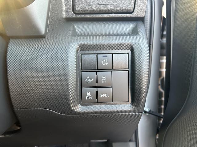 ライズ Z メーカーOP(特別色/BSM+RCTA/パノラミックビューM/DオーディオPKG)/フルLEDヘッドライト/前席シートヒーター/オートハイビーム/アダプティブクルーズコントロール/電動パーキング(18枚目)