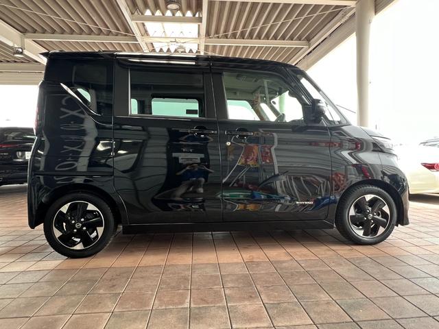 ルークス ハイウェイスター　Ｘ　プロパイロットエディション　純正ナビケーション（フルセグＴＶ・ＢＴ・ＦＭ・ＡＭ・ＶＴＲ・ＡＵＸ・ＳＤ）／オートホールド／オートエアコン／アイドリングストップ／電動スライドドア（両側）／ＬＥＤヘッドライト／フォグライト／キーレス（4枚目）