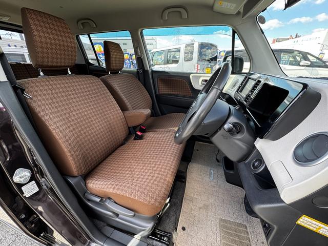 モコ Ｘ　純正ナビ（フルセグ・ラジオ・ＣＤ）／オートエアコン／プッシュスタート／アイドリングストップ／シートリフター／アームレスト／純正アルミホイール／ベンチシート／スマートキー（２個）／パワーウィンドウ（運）（11枚目）