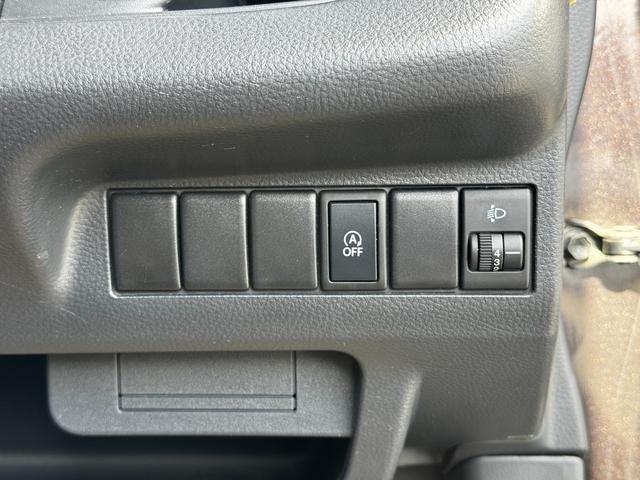 モコ Ｘ　純正ナビ（フルセグ・ラジオ・ＣＤ）／オートエアコン／プッシュスタート／アイドリングストップ／シートリフター／アームレスト／純正アルミホイール／ベンチシート／スマートキー（２個）／パワーウィンドウ（運）（17枚目）