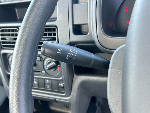 クリッパートラック ＤＸ　キーレス／フロアマット／荷台マット／ＥＴＣ２．０／コーナーセンサー／横滑り防止装置／ｉ－ｓｔｏｐ／ライトレベライザー／スペアタイヤ／パワーウィンドウ（運）／障害物センサー（14枚目）