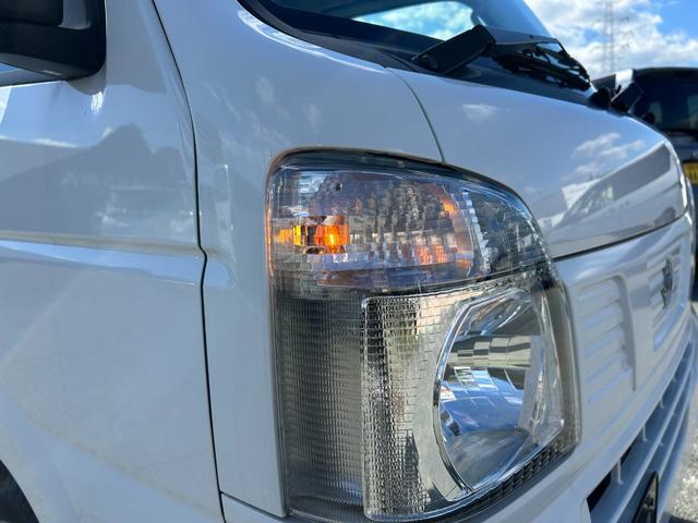 クリッパートラック ＤＸ　キーレス／フロアマット／荷台マット／ＥＴＣ２．０／コーナーセンサー／横滑り防止装置／ｉ－ｓｔｏｐ／ライトレベライザー／スペアタイヤ／パワーウィンドウ（運）／障害物センサー（29枚目）