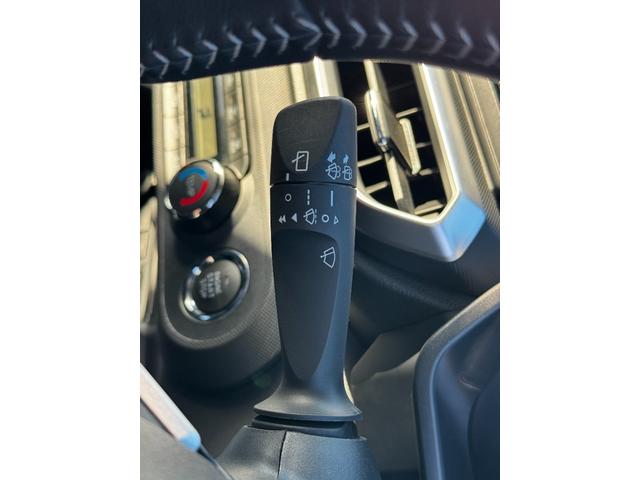 ライズ Ｚ　社外ナビ（フルセグＴＶ・ＣＤ・ＤＶＤ・Ｂｌｕｅｔｏｏｔ・ラジオ）／バックカメラ／前席シートヒーター／コーナーセンサー／オートエアコン／ＬＥＤヘッドライト／フォグランプ／リヤフォグランプ／Ｉ－ＳＴＯＰ（17枚目）