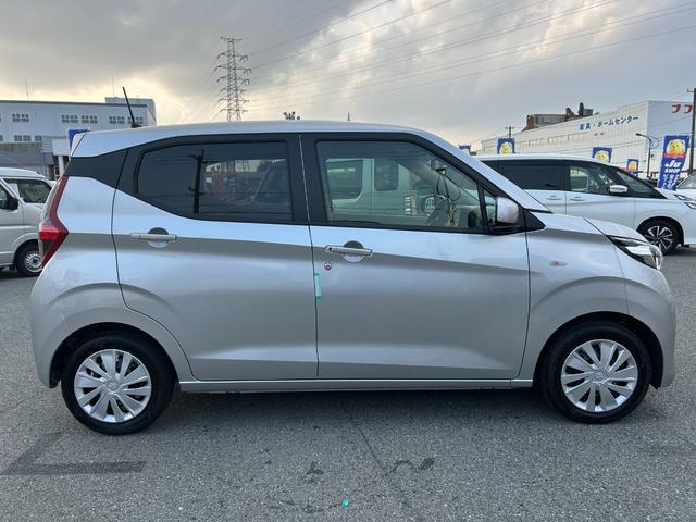 ｅＫワゴン Ｇ　ｅ－Ａｓｓｉｓｔ（衝突被害軽減ブレーキ・車線逸脱警報）／クリアランスソナー（前・後）／タッチパネルオートエアコン／シートヒーター（運・助）／プッシュスタート／アイドリングストップ／ライトレベライザー（4枚目）