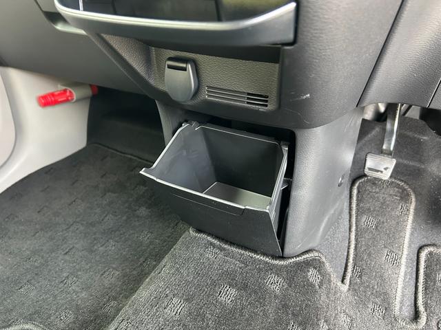 ｅＫワゴン Ｇ　ｅ－Ａｓｓｉｓｔ（衝突被害軽減ブレーキ・車線逸脱警報）／クリアランスソナー（前・後）／タッチパネルオートエアコン／シートヒーター（運・助）／プッシュスタート／アイドリングストップ／ライトレベライザー（23枚目）