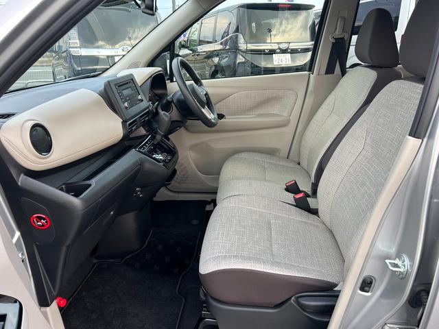 ｅＫワゴン Ｇ　ｅ－Ａｓｓｉｓｔ（衝突被害軽減ブレーキ・車線逸脱警報）／クリアランスソナー（前・後）／タッチパネルオートエアコン／シートヒーター（運・助）／プッシュスタート／アイドリングストップ／ライトレベライザー（35枚目）