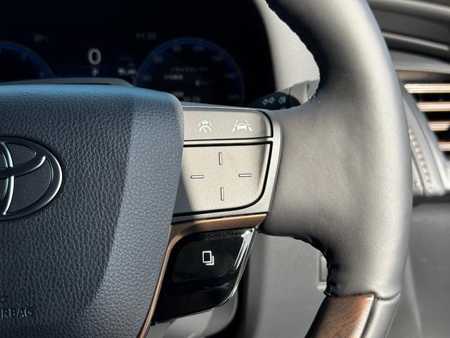 アルファード Ｚ　メーカーＯＰ：左右独立ムーンルーフ・カラーヘッドアップディスプレイ・左右ユニバーサルステップ・トヨタチームメイトアドバンストパーク・１４インチリアシートエンターテイメントシステム（ＪＢＬ／ＥＴＣ２．０（19枚目）