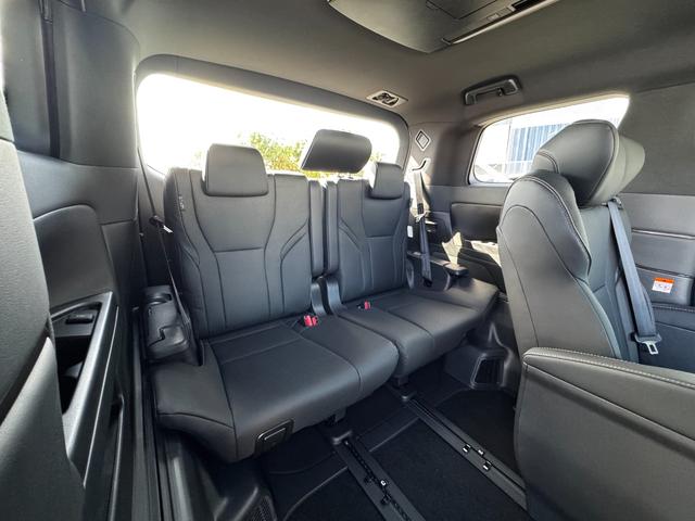 アルファード Ｚ　メーカーＯＰ：左右独立ムーンルーフ・カラーヘッドアップディスプレイ・左右ユニバーサルステップ・トヨタチームメイトアドバンストパーク・１４インチリアシートエンターテイメントシステム（ＪＢＬ／ＥＴＣ２．０（35枚目）