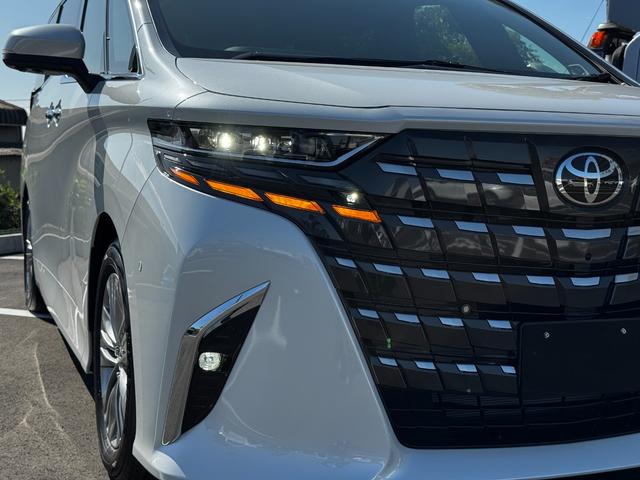 アルファード Ｚ　メーカーＯＰ：左右独立ムーンルーフ・カラーヘッドアップディスプレイ・左右ユニバーサルステップ・トヨタチームメイトアドバンストパーク・１４インチリアシートエンターテイメントシステム（ＪＢＬ／ＥＴＣ２．０（54枚目）