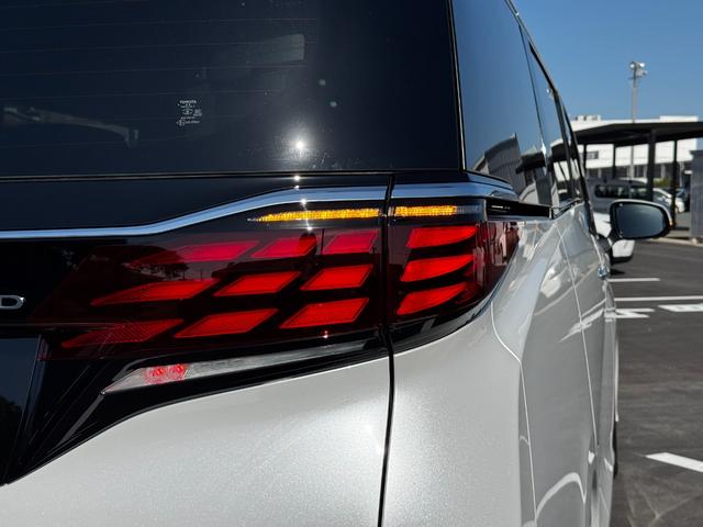 アルファード Ｚ　メーカーＯＰ：左右独立ムーンルーフ・カラーヘッドアップディスプレイ・左右ユニバーサルステップ・トヨタチームメイトアドバンストパーク・１４インチリアシートエンターテイメントシステム（ＪＢＬ／ＥＴＣ２．０（55枚目）