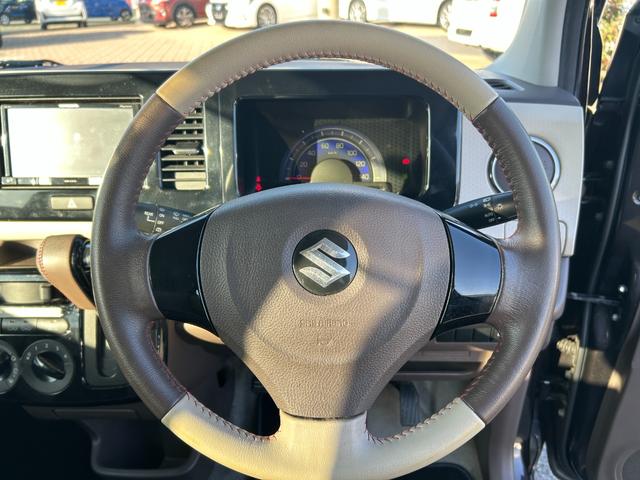 ＭＲワゴン ＷＩＴ　ＬＳ　カロッツェリアナビＡＶＩＣ－ＲＺ２２（ワンセグ・ラジオ・ＣＤ）／革シート／キーレス２個／プッシュスタートボタン／シートリフター／アイドリングストップ／純正ＡＷ／ディスチャージヘッドライト（11枚目）