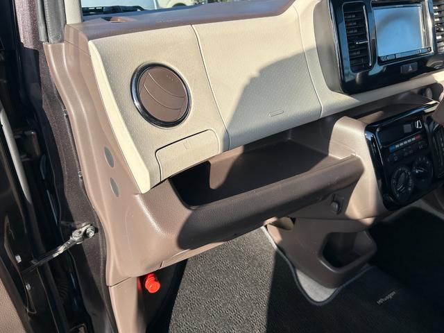 ＭＲワゴン ＷＩＴ　ＬＳ　カロッツェリアナビＡＶＩＣ－ＲＺ２２（ワンセグ・ラジオ・ＣＤ）／革シート／キーレス２個／プッシュスタートボタン／シートリフター／アイドリングストップ／純正ＡＷ／ディスチャージヘッドライト（30枚目）