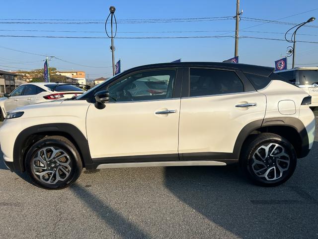 フロンクス ベースグレード　９インチ純正ナビ（ＢＴ・ラジオ・カープレイ）／電動パーキング／シートヒーター／全周囲モニターカメラ／クルーズコントロール／スズキセーフティーサポート／ワイヤレス充電／ヘッドアップディスプレイ（8枚目）