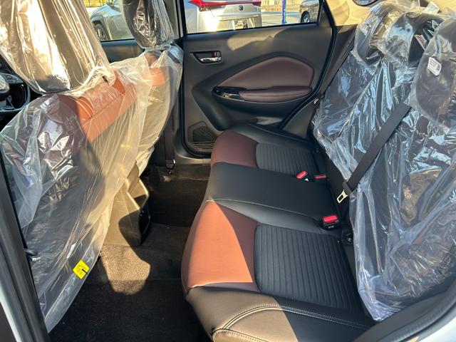 フロンクス ベースグレード　９インチ純正ナビ（ＢＴ・ラジオ・カープレイ）／電動パーキング／シートヒーター／全周囲モニターカメラ／クルーズコントロール／スズキセーフティーサポート／ワイヤレス充電／ヘッドアップディスプレイ（39枚目）