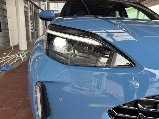 ヤリスクロス ハイブリッドＺ　８インチディスプレイオーディオ（フルセグＴＶ・Ａｐｐｌｅ　Ｃａｒｐｌａｙ・ナビ・Ｂｌｕｅｔｏｏｔｈ）パノラミックビューＭ／前席シートヒーター／ＥＴＣ２．０／ステアリングヒーター／オートハイビーム（40枚目）