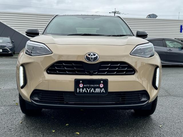 ヤリスクロス ハイブリッドＺ　メーカーＯＰ（特別色）／パノラミックビューＭ／前席シートヒーター／ＥＴＣ２．０／／８インチディスプレイオーディオ（Ａｐｐｌｅｃａｒｐｌａｙ／フルセグＴＶ／ＢＴ／ラジオ）／ＬＥＤヘッドライト（2枚目）