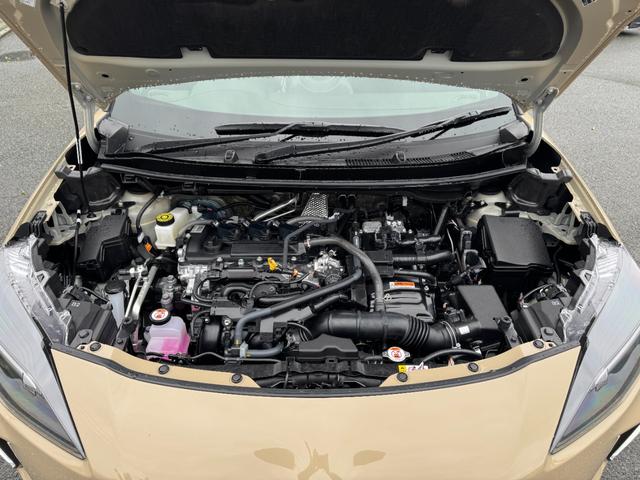 ヤリスクロス ハイブリッドＺ　メーカーＯＰ（特別色）／パノラミックビューＭ／前席シートヒーター／ＥＴＣ２．０／／８インチディスプレイオーディオ（Ａｐｐｌｅｃａｒｐｌａｙ／フルセグＴＶ／ＢＴ／ラジオ）／ＬＥＤヘッドライト（37枚目）