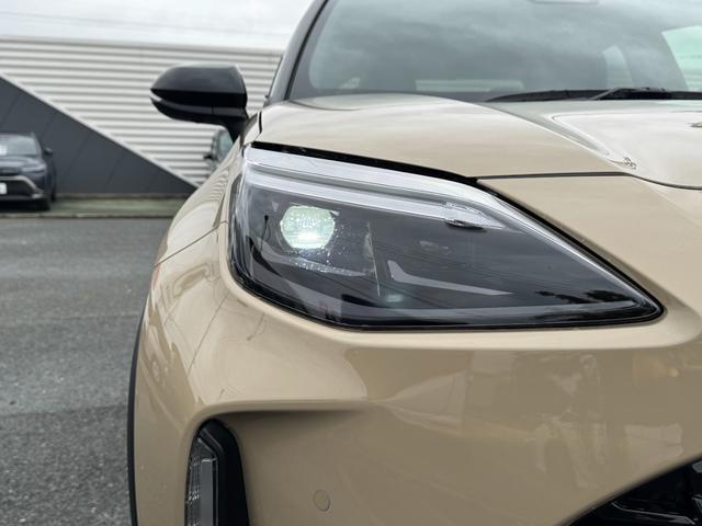 ヤリスクロス ハイブリッドＺ　メーカーＯＰ（特別色）／パノラミックビューＭ／前席シートヒーター／ＥＴＣ２．０／／８インチディスプレイオーディオ（Ａｐｐｌｅｃａｒｐｌａｙ／フルセグＴＶ／ＢＴ／ラジオ）／ＬＥＤヘッドライト（46枚目）