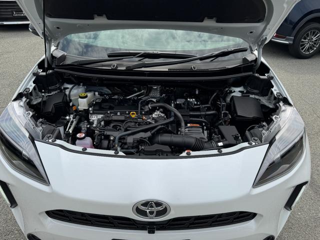 ヤリスクロス 　メーカーＯＰ（特別色）／パノラミックビューＭ／前席シートヒーター／８インチＤオーディオ（フルセグＴＶ・Ａｐｐｌｅ　Ｃａｒｐｌａｙ・ナビ・ＢＴ）／ステアリングヒーター／オートハイビーム／スマートキー（46枚目）